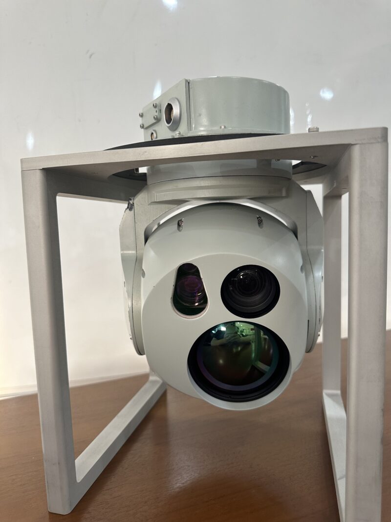 Triple-Sensor Electro-Optical/Infrared (EO/IR) Gimbal Camera with AI-Tracking SF-RBD180B